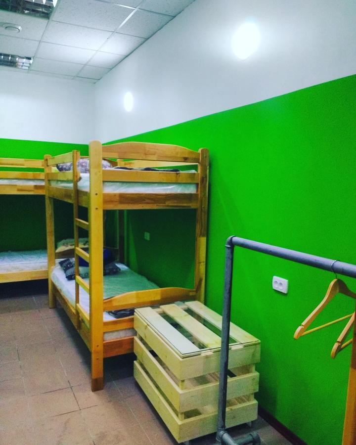 Yourhostel Дорогожичи เคียฟ ภายนอก รูปภาพ