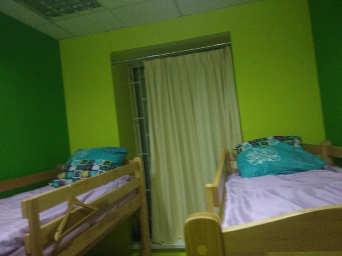 Yourhostel Дорогожичи เคียฟ ภายนอก รูปภาพ